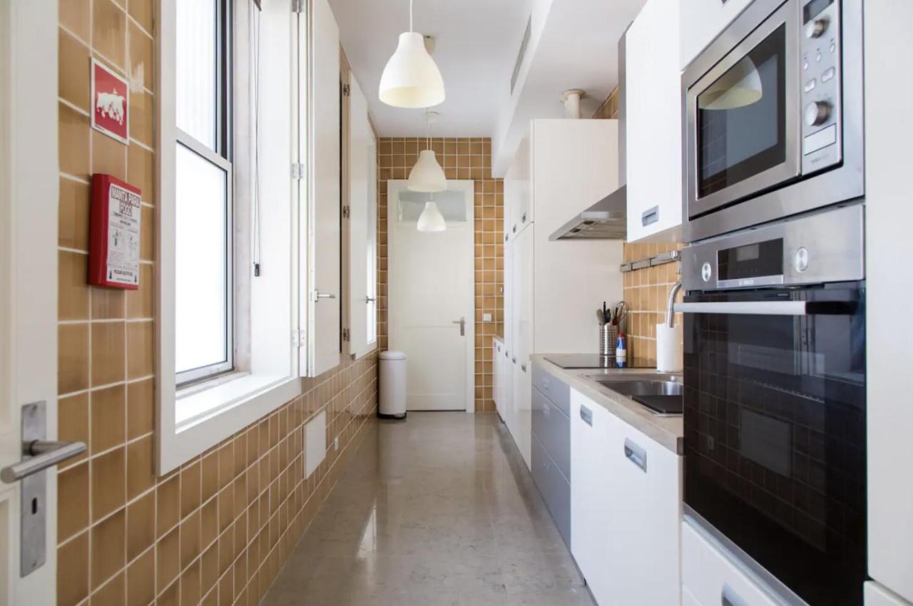 Beautiful 3-story House In Chiado With A 40m² Private Terrace Lejlighed Lisboa