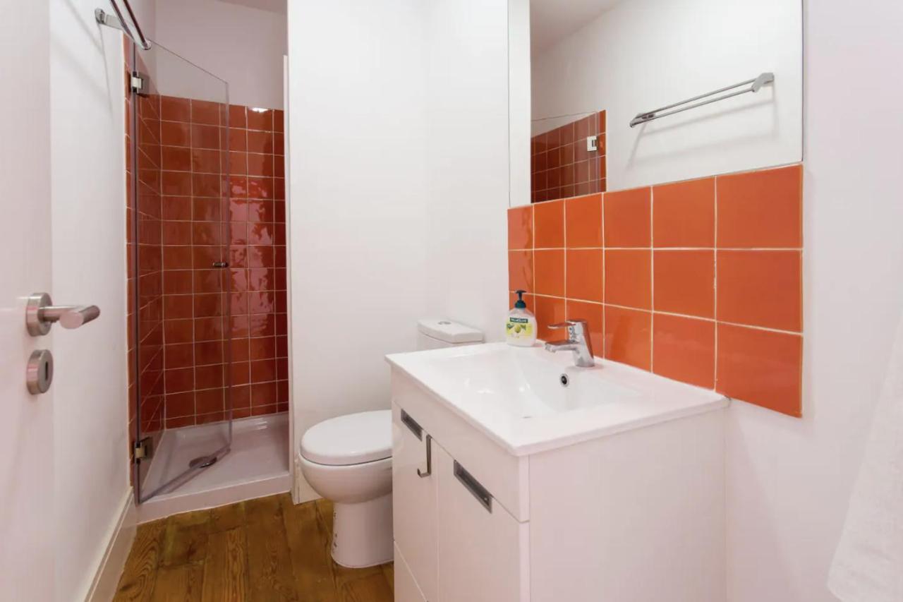 Beautiful 3-story House In Chiado With A 40m² Private Terrace Lejlighed