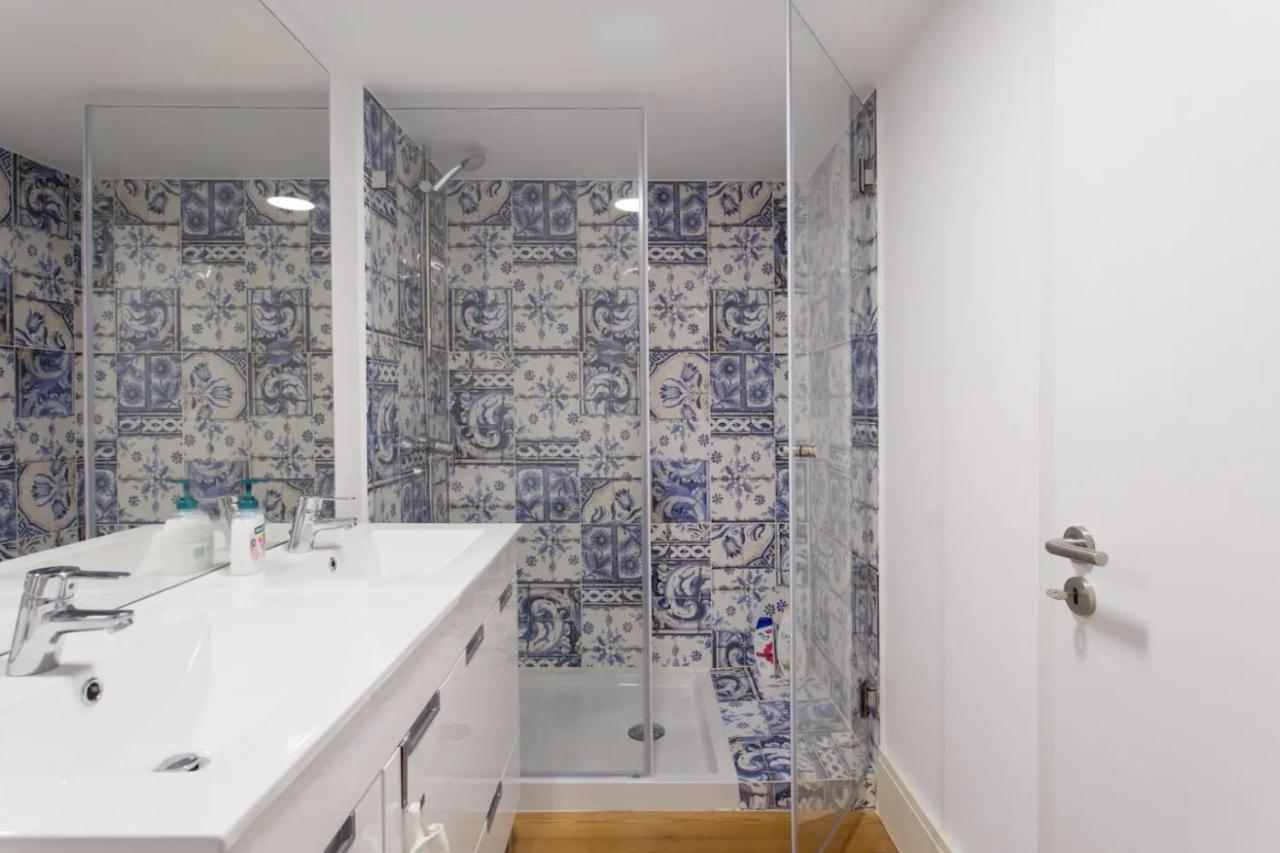 Beautiful 3-story House In Chiado With A 40m² Private Terrace Lejlighed *