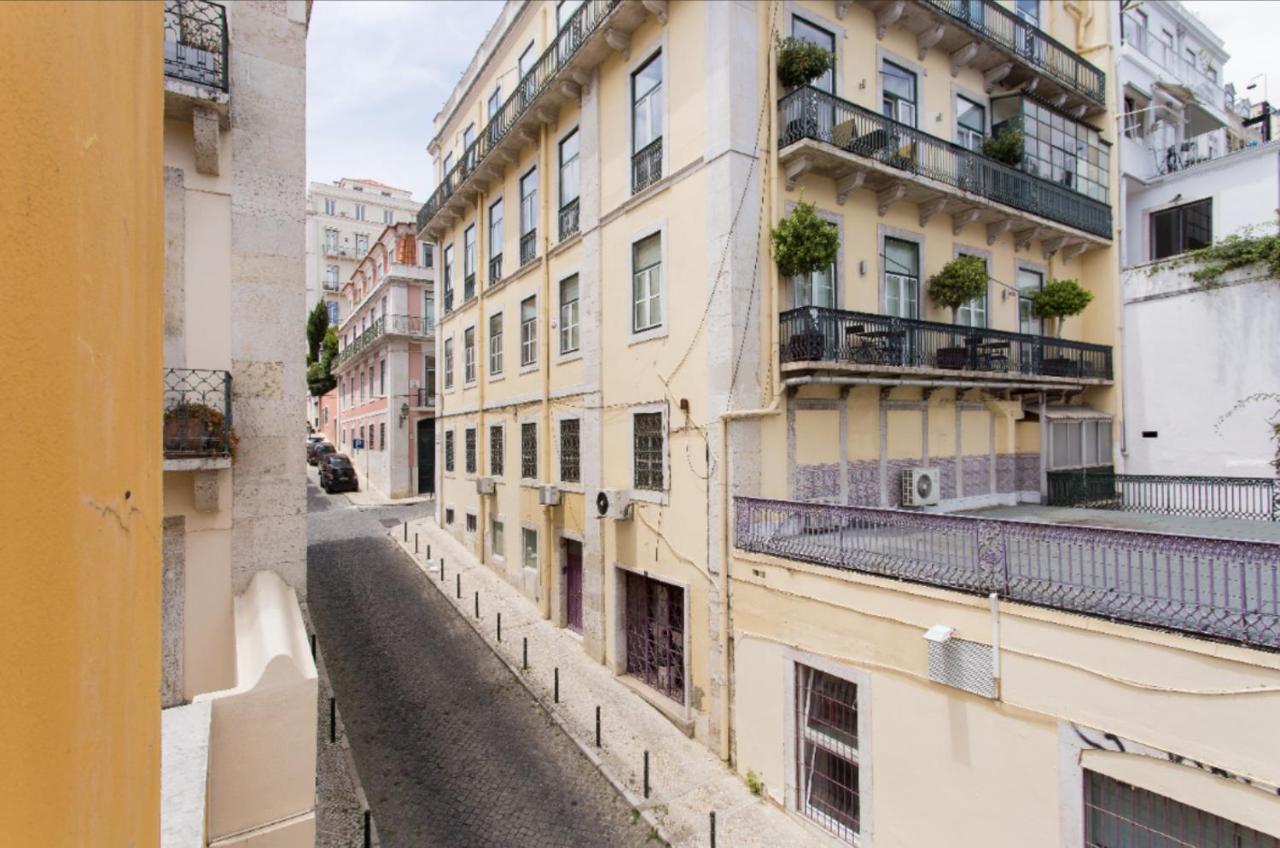 Beautiful 3-story House In Chiado With A 40m² Private Terrace Lejlighed Lisboa