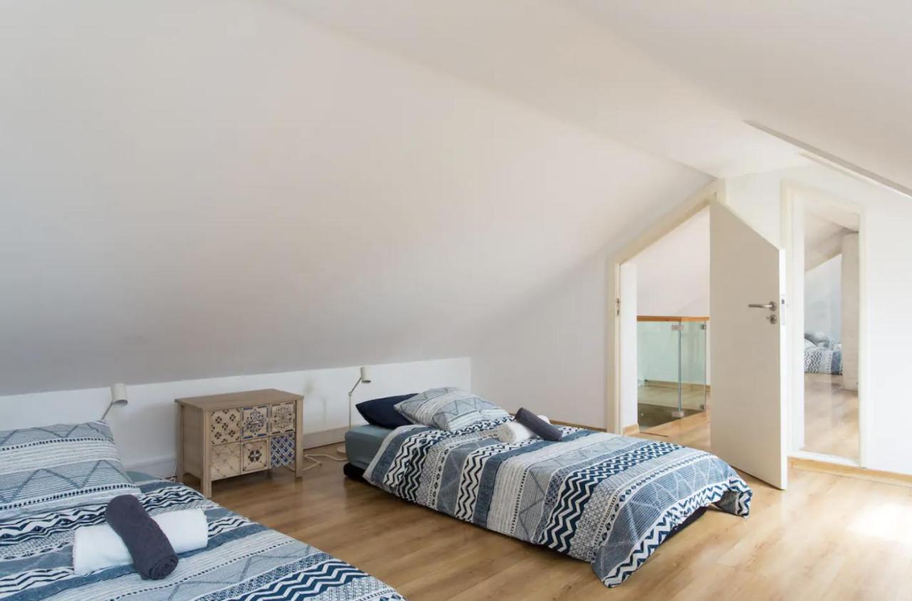 Appartement Beautiful 3-story House In Chiado With A 40m² Private Terrace Lissabon